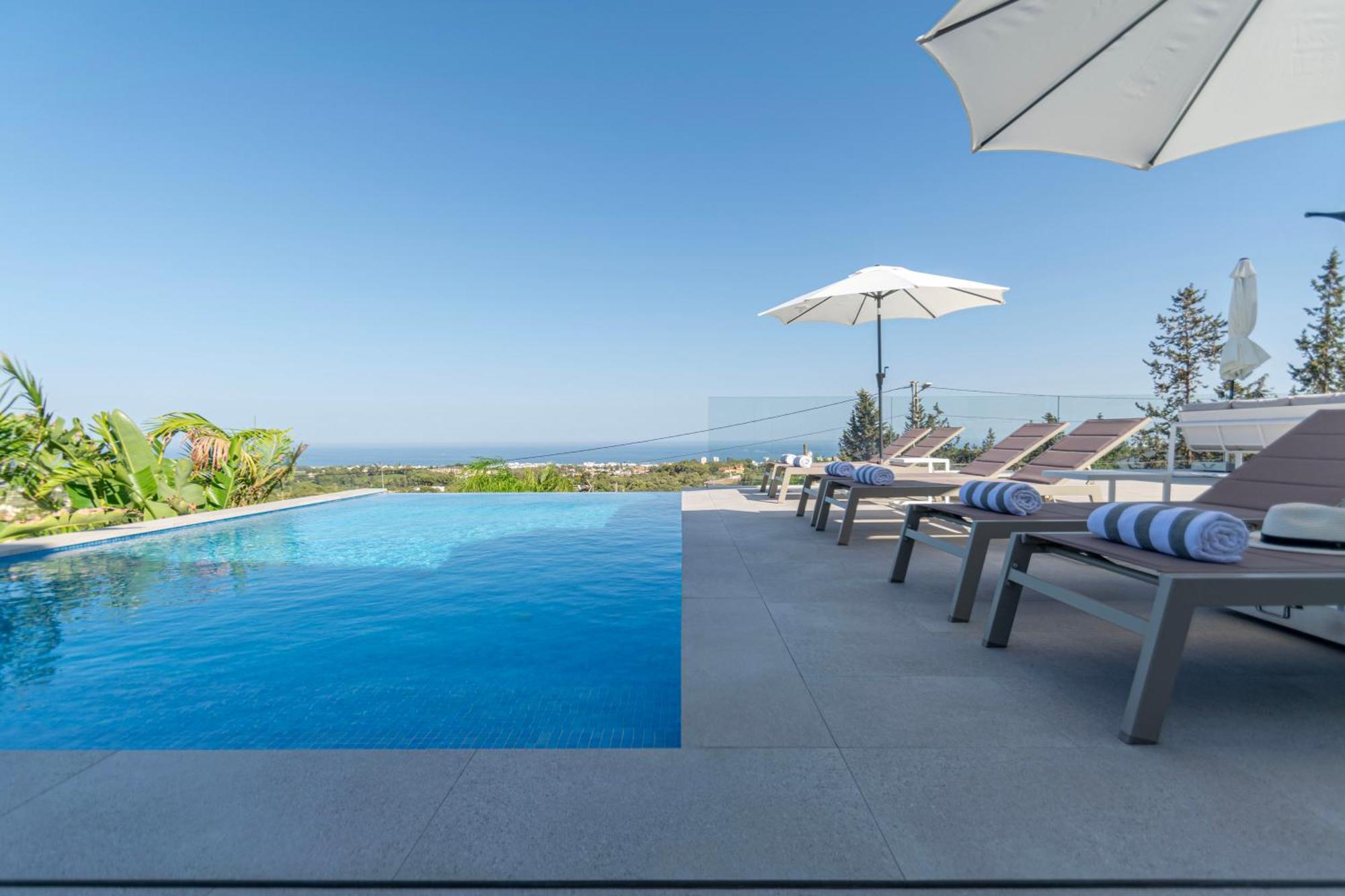 Spectacular Sea View Infinity Pool Villa Alegria For 10 By Happyplace Malaga Exterior photo